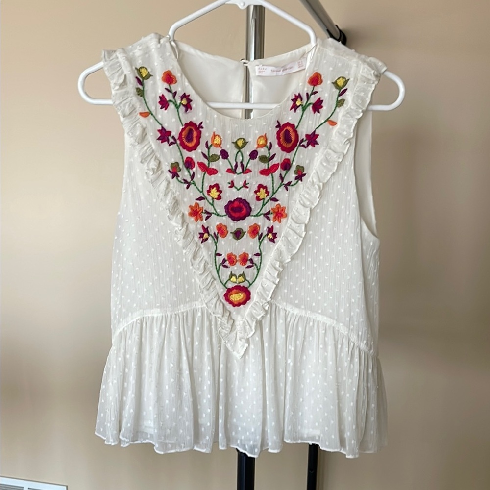Zara Embroidered White Sleeveless Top